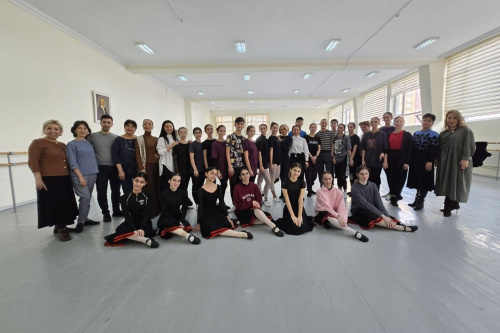 Преподаватель МГИК провел серию мастер-классов в Бакинской академии хореографии