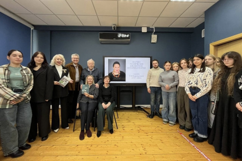 Круглый стол «Научно-технические библиотеки — история и теория» прошел на библиотечно-информационном факультете