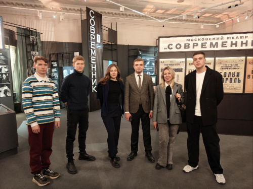 Актив историко-патриотического клуба МГИК посетил Музей современной истории России