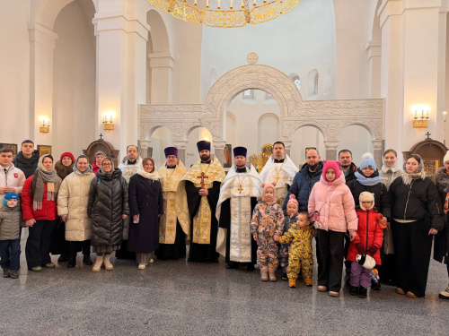 Молебен святой Татьяне и встреча с проректором МГИК прошли в храме Новомучеников в Химках